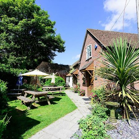 ニューベリー Ye Olde Red Lion Bed & Breakfast エクステリア 写真